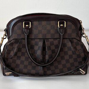 Authentic Louis Vuitton  Logo Bag Women